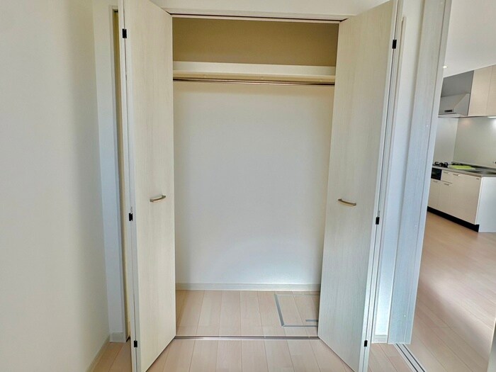 物件内観写真16　(収納)