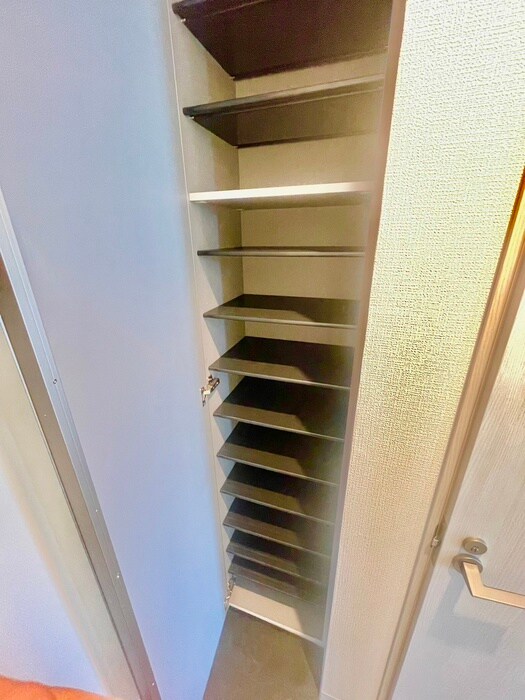 物件内観写真17　(靴箱)