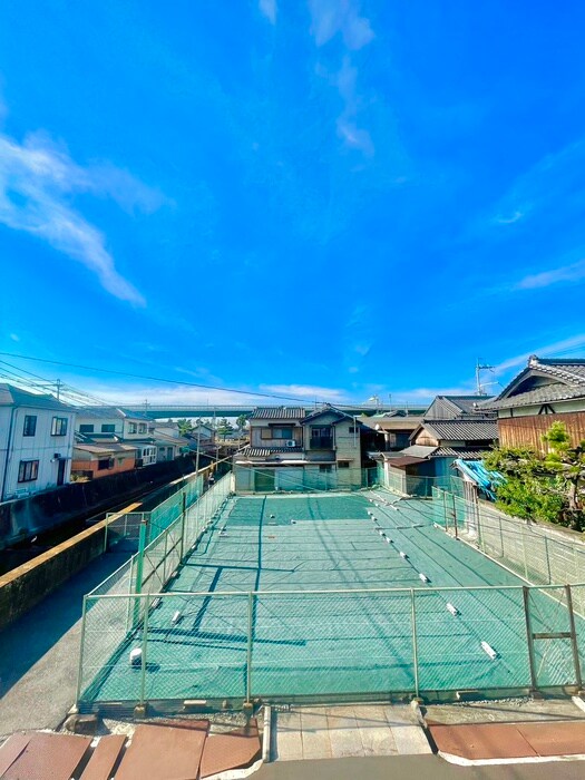 物件内観写真22　(室内からの展望)