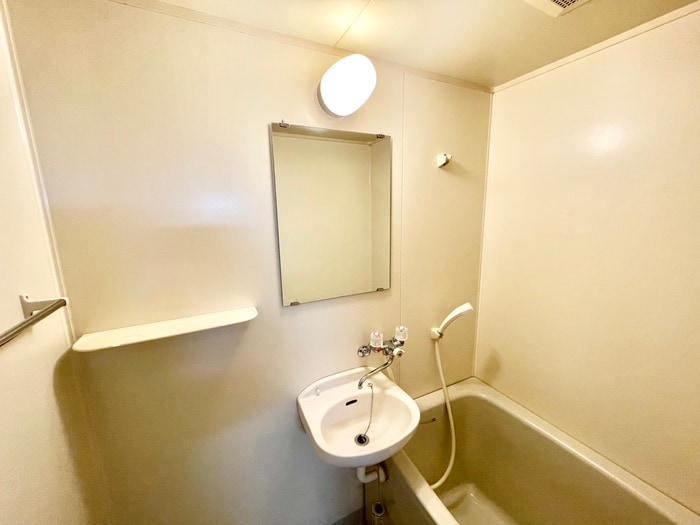 物件内観写真15　(洗面)