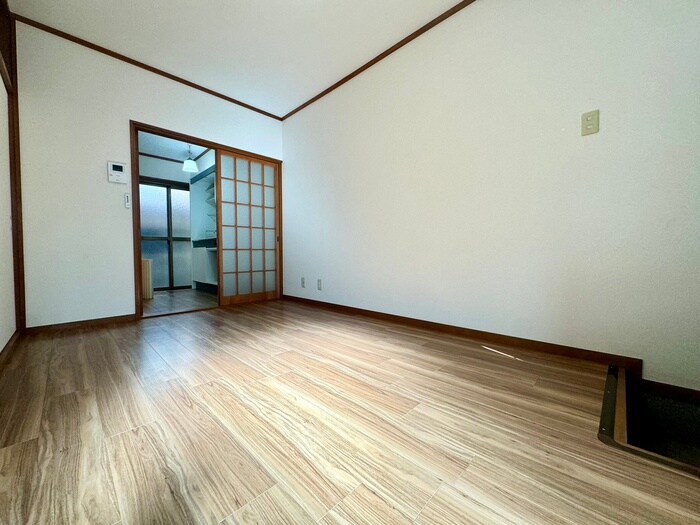 物件内観写真19　(居室)