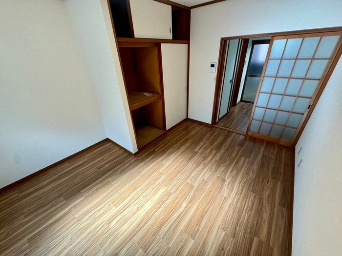 物件内観写真21　(居室)