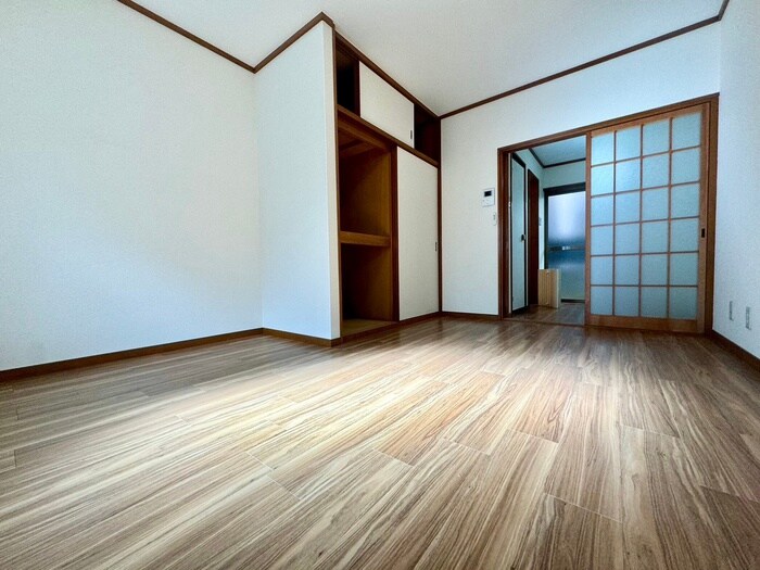 物件内観写真22　(居室)