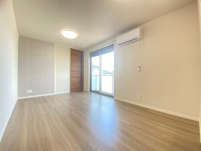 物件内観写真9　(居室)