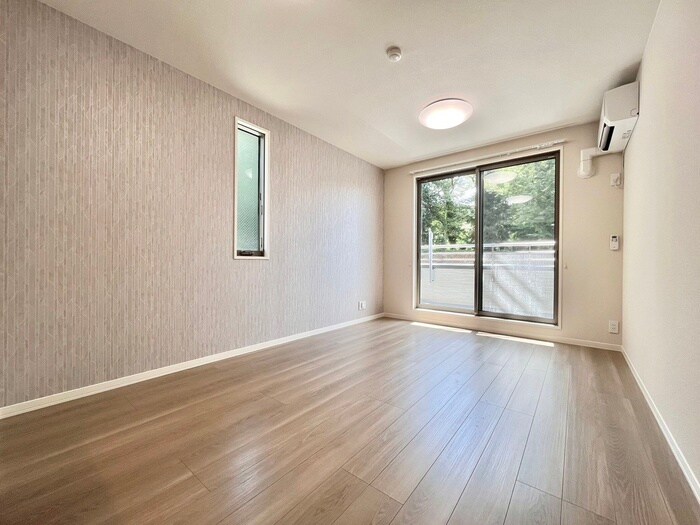 物件内観写真9　(居室)