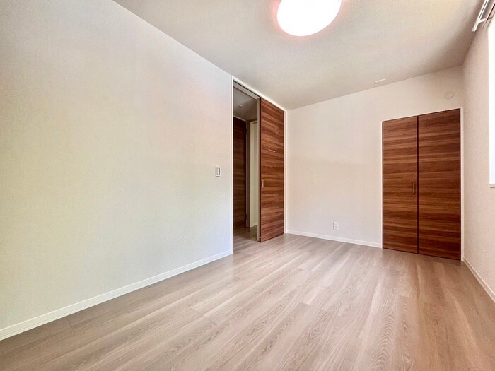 物件内観写真11　(居室)