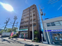 スプリング・ウエストの外観写真