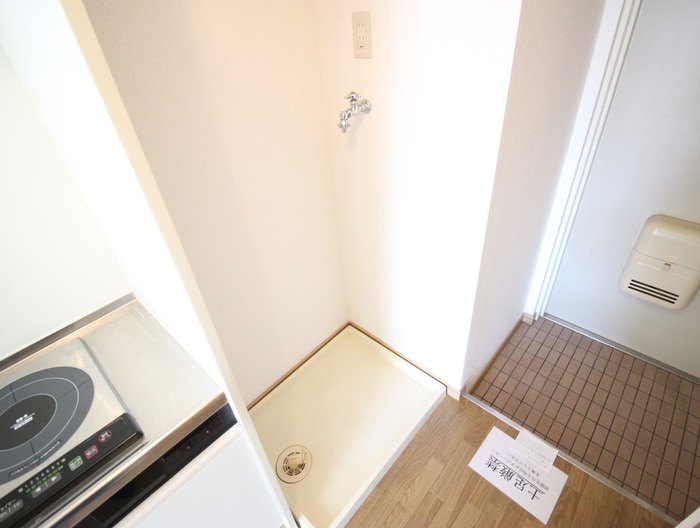 物件内観写真19　(洗濯機置場)