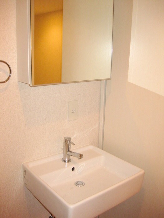 物件内観写真9　(洗面)