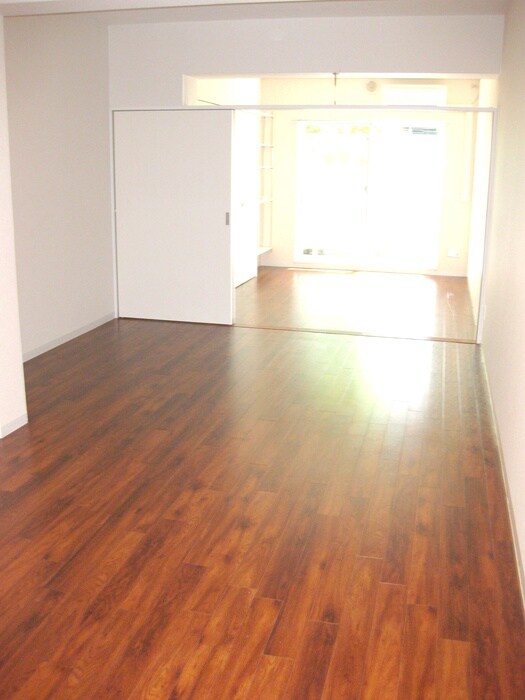 物件内観写真13　(居室)