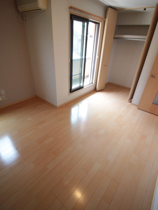 物件内観写真9　(居室)