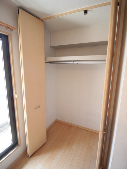 物件内観写真11　(収納)