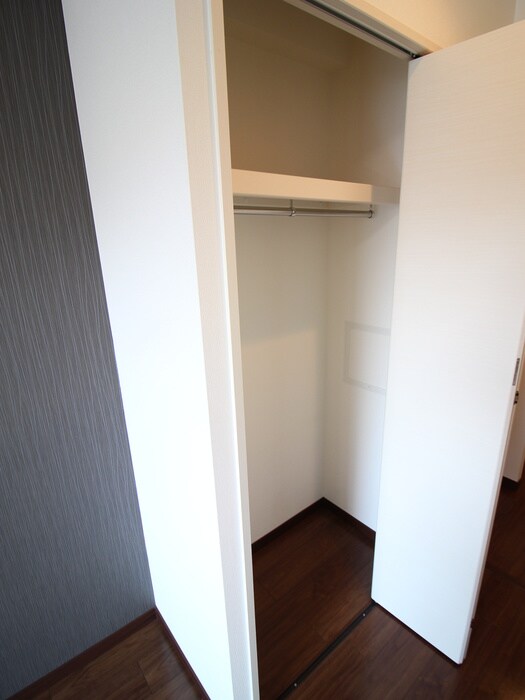 物件内観写真10　(収納)