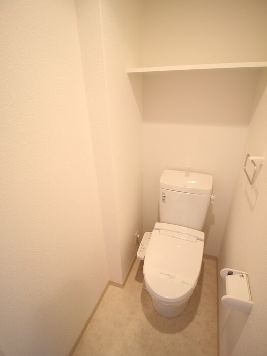 物件内観写真14　(トイレ)