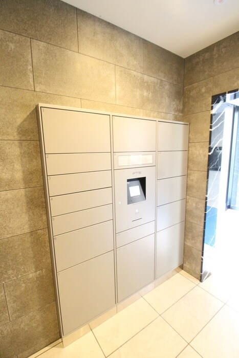 物件外観写真6　(建物設備)