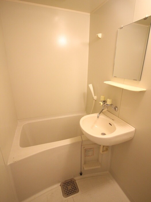 物件内観写真8　(バス／シャワールーム等)