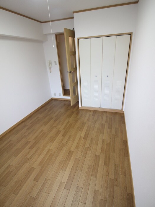 物件内観写真12　(居室)