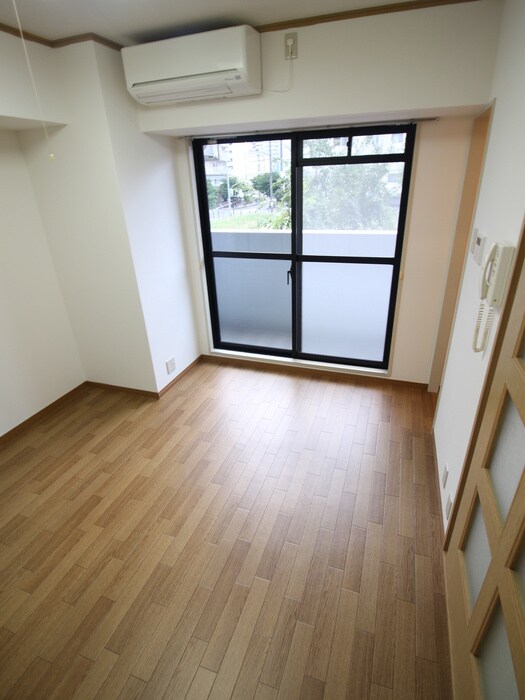 物件内観写真17　(居室)