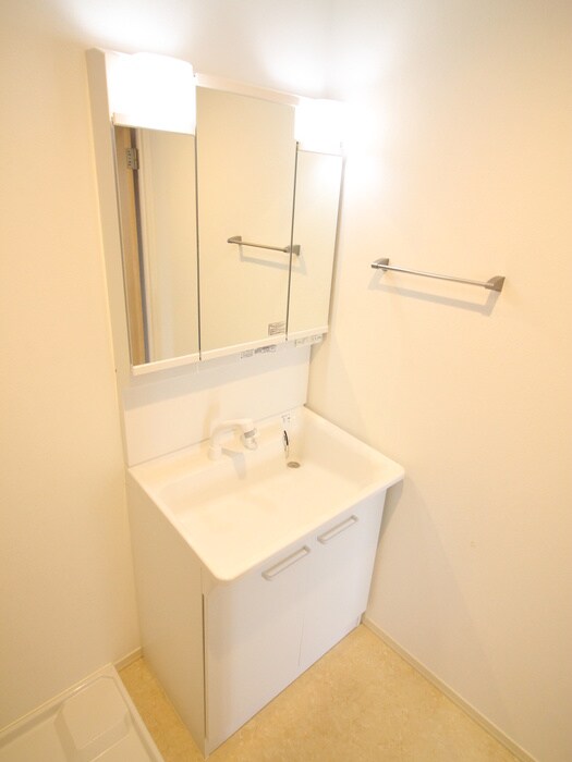 物件内観写真11　(洗面)