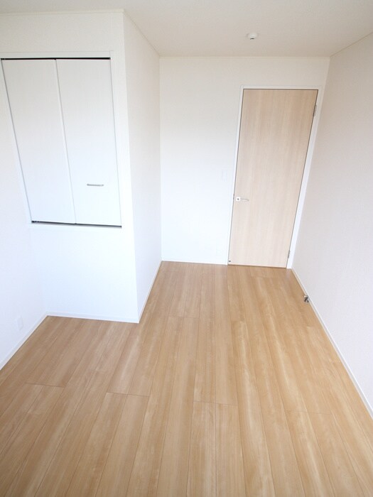 物件内観写真17　(居室)