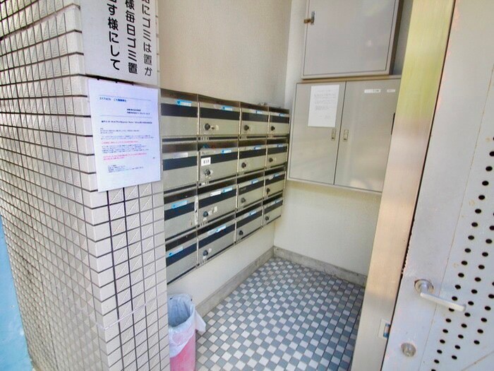 物件外観写真4　(建物設備)