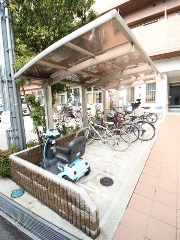 駐輪場