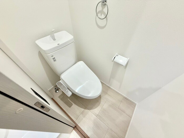 物件内観写真6　(トイレ)