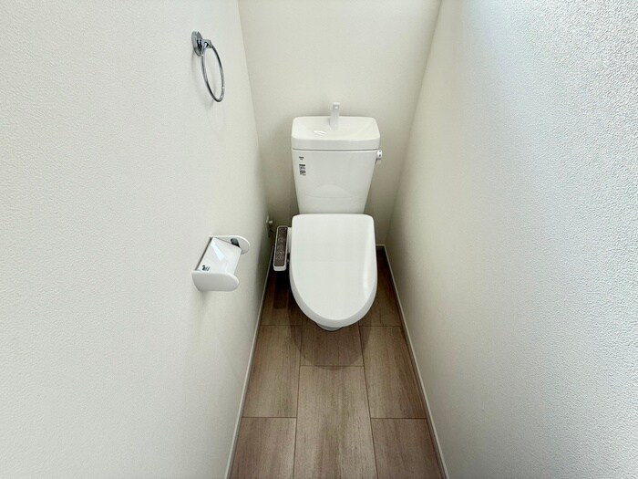 物件内観写真6　(トイレ)