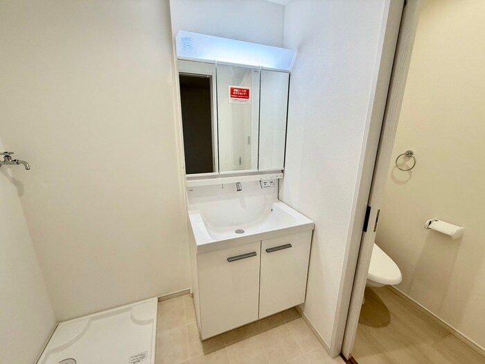 物件内観写真7　(洗面)