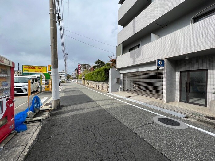 物件外観写真5　(周辺環境)