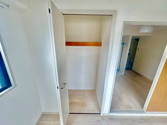 物件内観写真13　(収納)