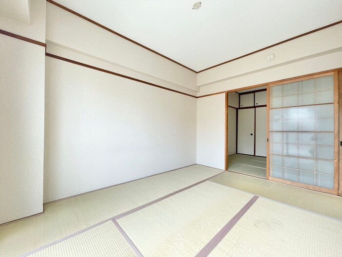 物件内観写真10　(居室)