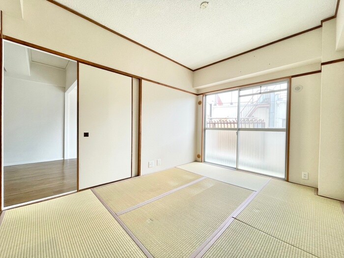 物件内観写真11　(居室)