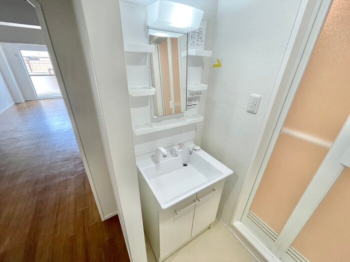 物件内観写真15　(洗面)