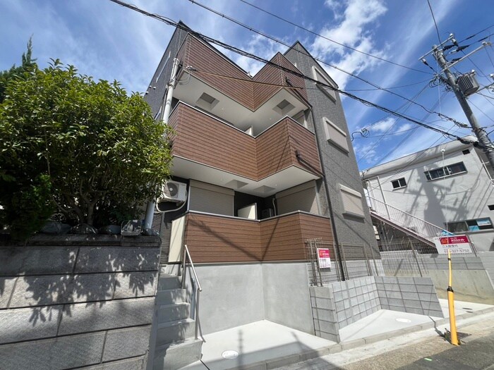 物件外観写真3　(周辺環境)