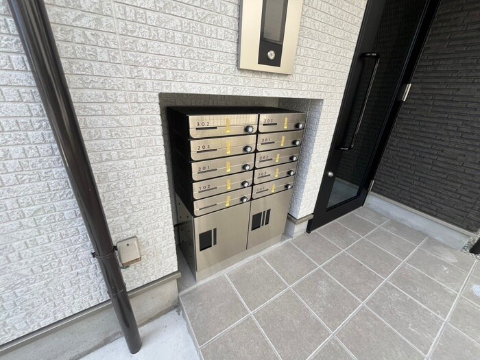 物件外観写真6　(建物設備)