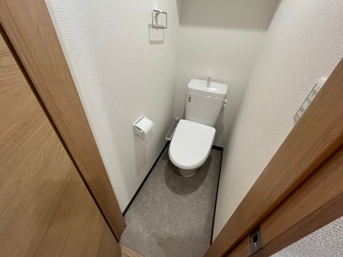 物件内観写真10　(トイレ)