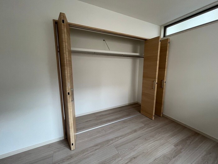 物件内観写真13　(収納)