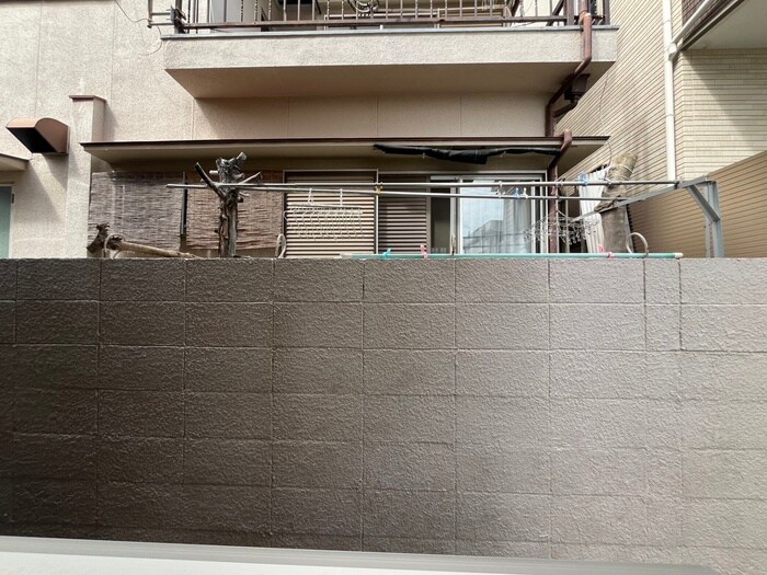 物件内観写真17　(室内からの展望)