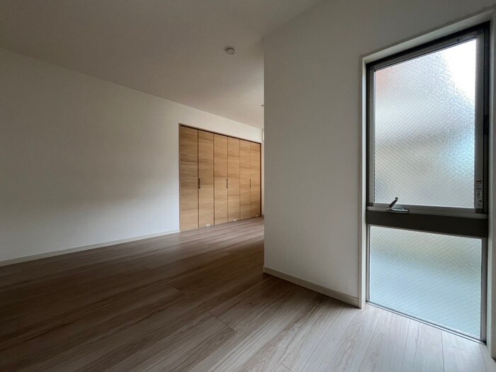 物件内観写真18　(居室)