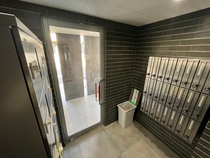 物件外観写真4　(建物設備)