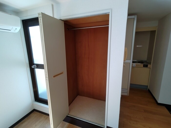 物件内観写真10　(収納)