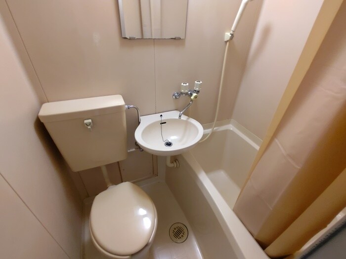 物件内観写真12　(バス／シャワールーム等)