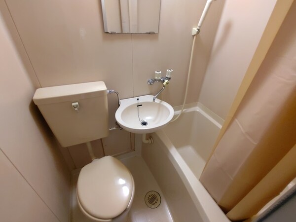 バス／シャワールーム等