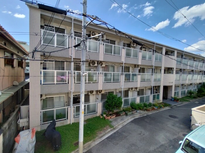 物件内観写真13　(室内からの展望)