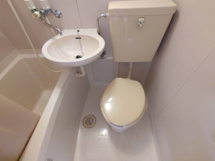 物件内観写真15　(トイレ)