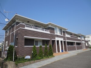 ネオハイツマツミ外観写真
