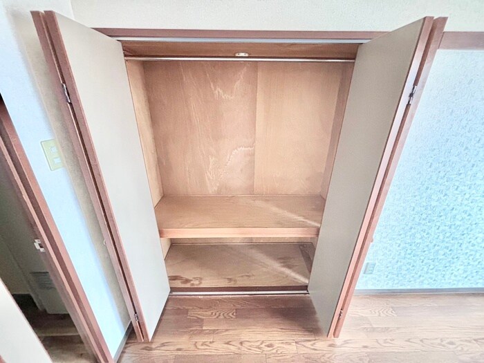 物件内観写真11　(収納)