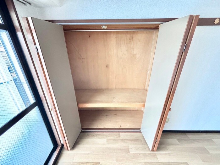 物件内観写真11　(収納)