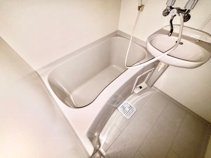 物件内観写真13　(バス／シャワールーム等)